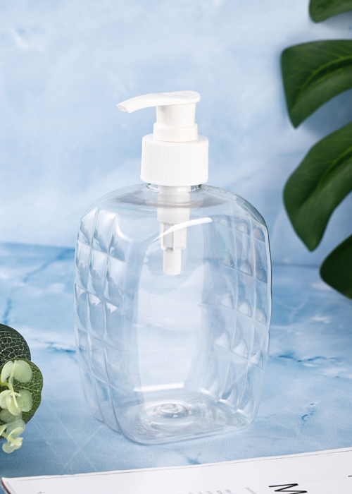 500 ml PET ananásová hranolová fľaša