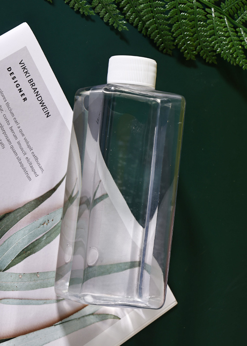 200ml PET priehľadná štvorcová plochá fľaša